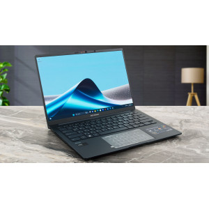 ASUS ZENBOOK 14 OLED ULTRA 7